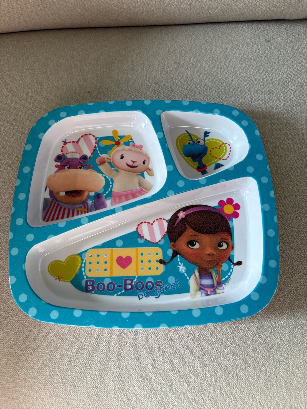 Zak Designs Doc McStuffins Divided Plate